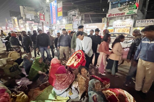 रांची नगर निगम ने बांटे कंबल, जरूरतमंदों के लिए आश्रय गृह व रेस्क्यू अभियान जारी