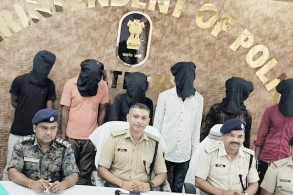 लातेहार : कोयला साइडिंग में आगजनी करने वाले राहुल दुबे गिरोह के अपराधी गिरफ्तार