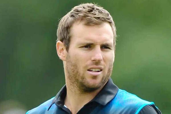 न्यूजीलैंड के ऑलराउंडर डग ब्रेसवेल ने क्रिकेट के सभी प्रारूपों से लिया संन्यास