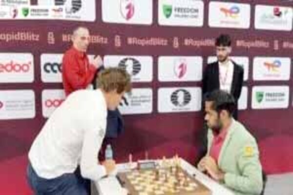 वर्ल्ड ब्लिट्ज चेस चैंपियनशिप: भारतीय ग्रैंडमास्टर अर्जुन एरिगैसी ने मैग्नस कार्लसन को हराया