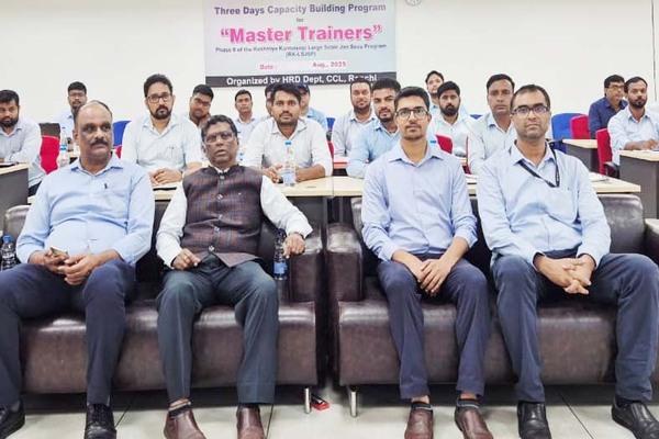 सीसीएल में मास्टर ट्रेनर ट्रेनिंग का सफल आयोजन