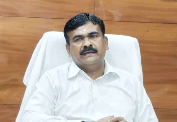 सात गैर-मान्यता प्राप्त राजनीतिक दलों को नोटिस, अस्तित्व पर मंडराया संकट