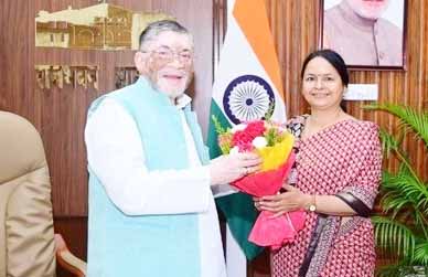 राज्य निर्वाचन आयुक्त ने राज्यपाल से की मुलाकात, नगर निकाय चुनाव की संभावना बढ़ी