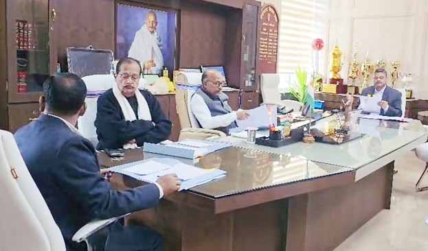 शीतकालीन सत्र को लेकर स्पीकर ने की बैठक, कहा- अधिकारियों का उदासीन रवैया स्वीकार्य नहीं