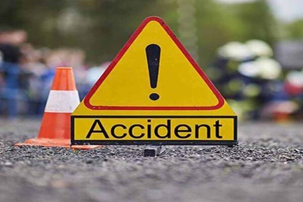 सुपौल: अनियंत्रित होकर पेड़ से टकराई बाइक, दो की मौत