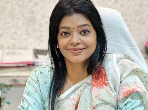 IRS अफसर निशा उरांव ने पेसा रूल को लेकर कहा- लगेगी आग तो आएंगे घर कई जद में