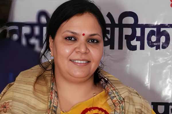 मनरेगा गरीबों की जीवन रेखा, इसे कमजोर करने नहीं देंगे: दीपिका पांडेय