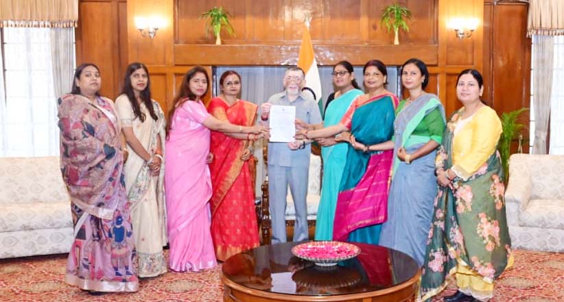 राज्यपाल से मिला भाजपा महिला मोर्चा का शिष्टमंडल