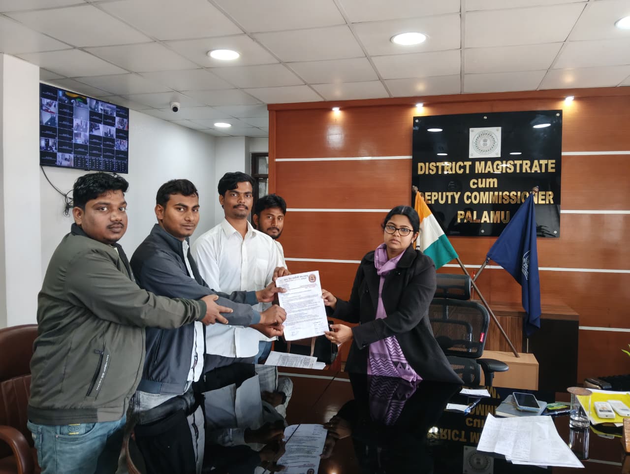 झारखंड में ई-कल्याण छात्रवृत्ति में देरी के खिलाफ छात्र हित सर्वोपरि मंच ने सौंपा ज्ञापन