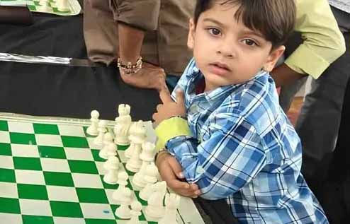 चेस : सर्वज्ञ सिंह को FIDE रेटिंग, सबसे कम उम्र के शतरंज खिलाड़ी बने
