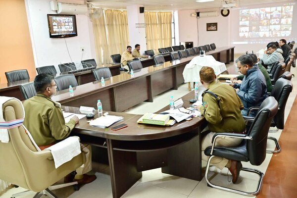 झारखंड में सड़क सुरक्षा पर ADG अभियान ने की बैठक, जीरो फेटेलिटी मंथ मनाने का निर्देश