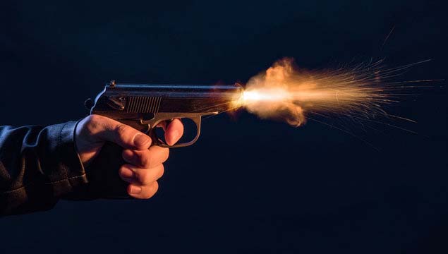 जमशेदपुर के कीताडीह में अपराधियों ने युवक को मारी गोली