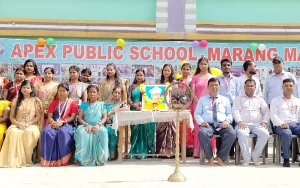 रामगढ़ : माता-पिता के बाद बच्चों के सच्चे मार्गदर्शक होते हैं शिक्षक- भागीरथ