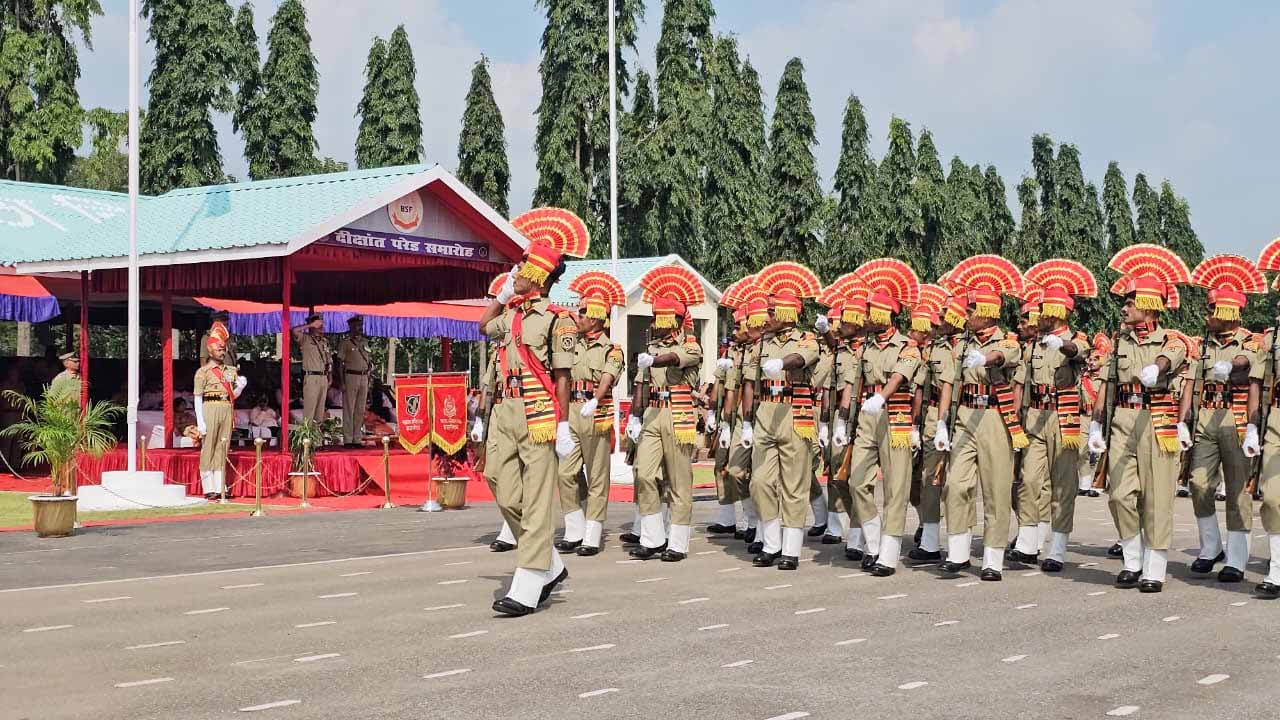 हजारीबाग: बीएसएफ प्रशिक्षण केंद्र में 347 नवआरक्षकों का हुआ दीक्षांत परेड