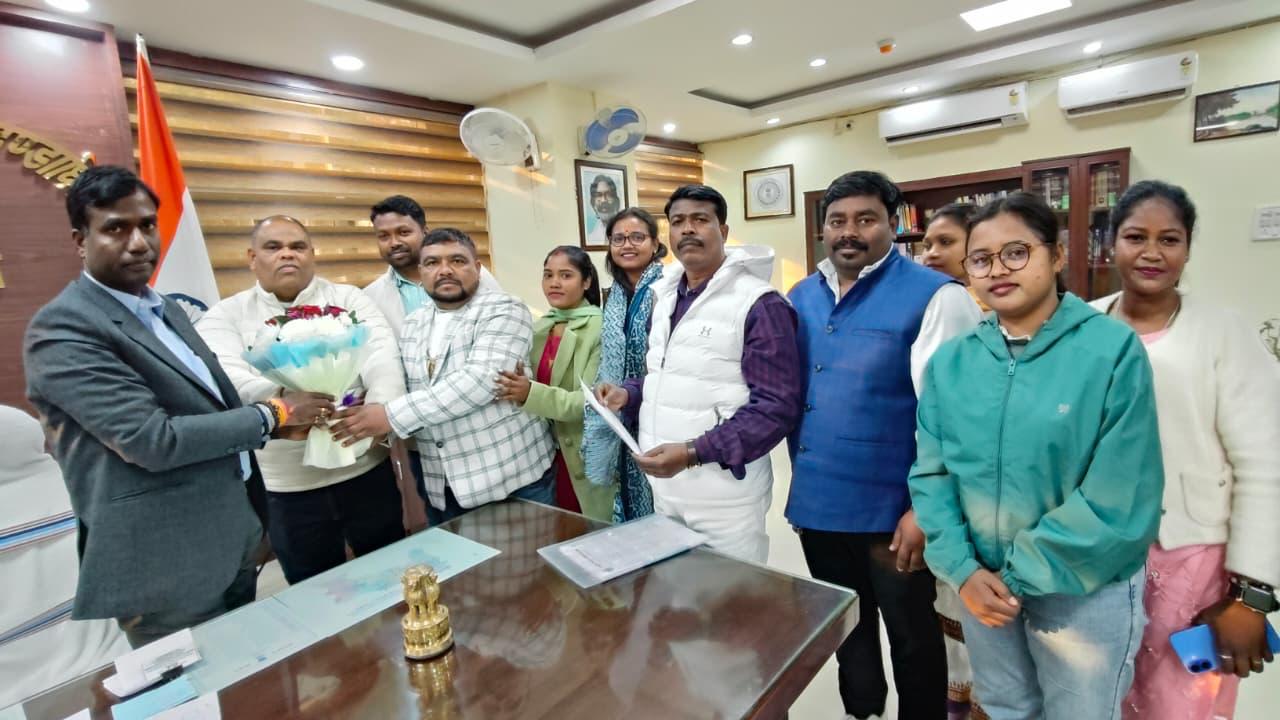 रांची डीसी ने जनता दरबार में सुनीं समस्याएं, जल्द समाधान का भरोसा