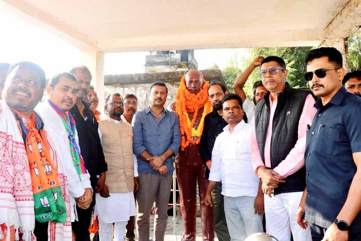 घाटशिला: हेमंत सोरेन हताशा में कार्यकर्ताओं को ‘बैल’ कह रहे है- सुदेश महतो