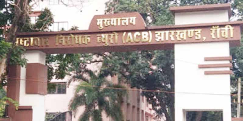 ACB की रेड के दौरान श्रवण जालान नहीं मिले, एजेंसी के हाथ लगे मोबाइल व जमीन के पेपर