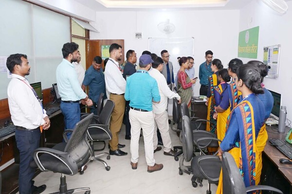 शिल्पी नेहा तिर्की ने किया कृषि निदेशालय का औचक निरीक्षण