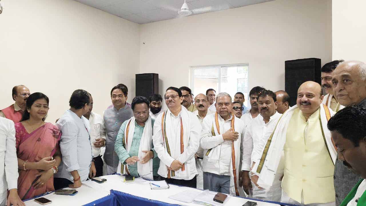 रांची में कांग्रेस के नवनियुक्त जिला अध्यक्षों की बैठक संपन्न