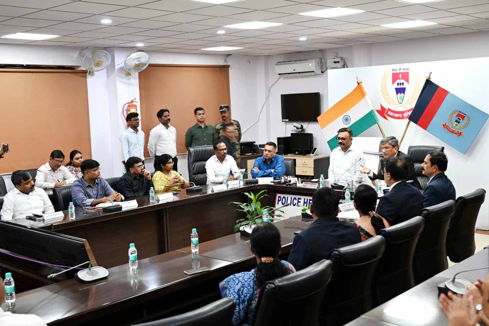 झारखंड पुलिस व SBI के बीच सैलरी पैकेज MoU का विस्तार, अब 10 लाख का सामान्य जीवन बीमा भी