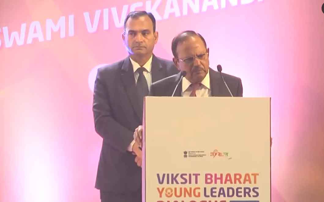 अजीत डोभाल ने  युवाओं से कहा, हमें अपने इतिहास का बदला लेना है, ताकि महान भारत का निर्माण कर सकें