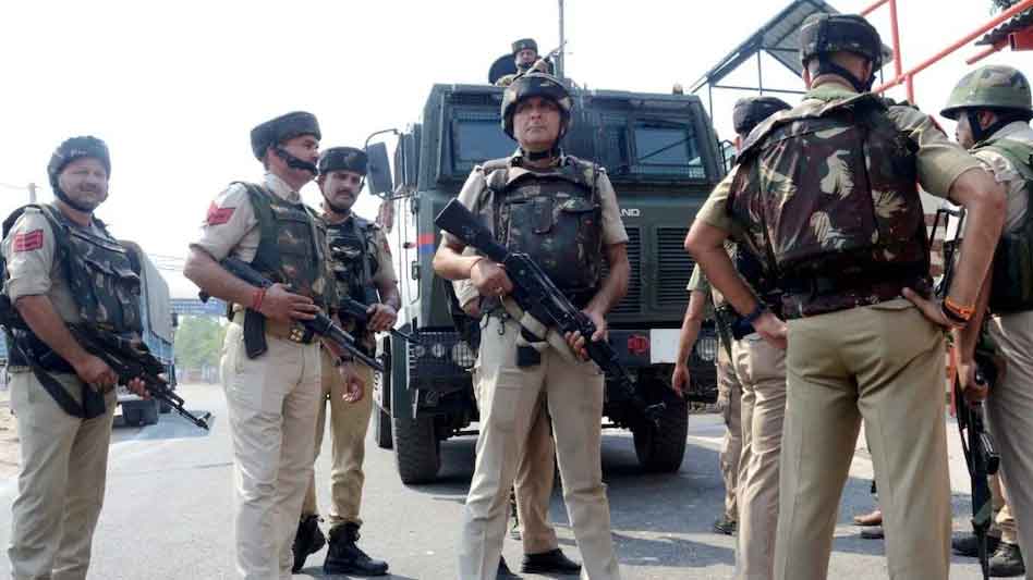 अमरनाथ यात्रा की सुरक्षा में जा रहे BSF के जवानों को जर्जर ट्रेन देने के मामले में चार अधिकारी निलंबित