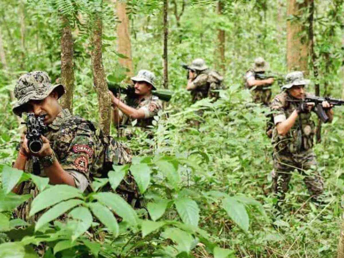 छत्तीसगढ़ में एनकाउंटर, एक करोड़ का  इनामी मोडेम बालकृष्ण सहित 10 नक्सली मारे गये