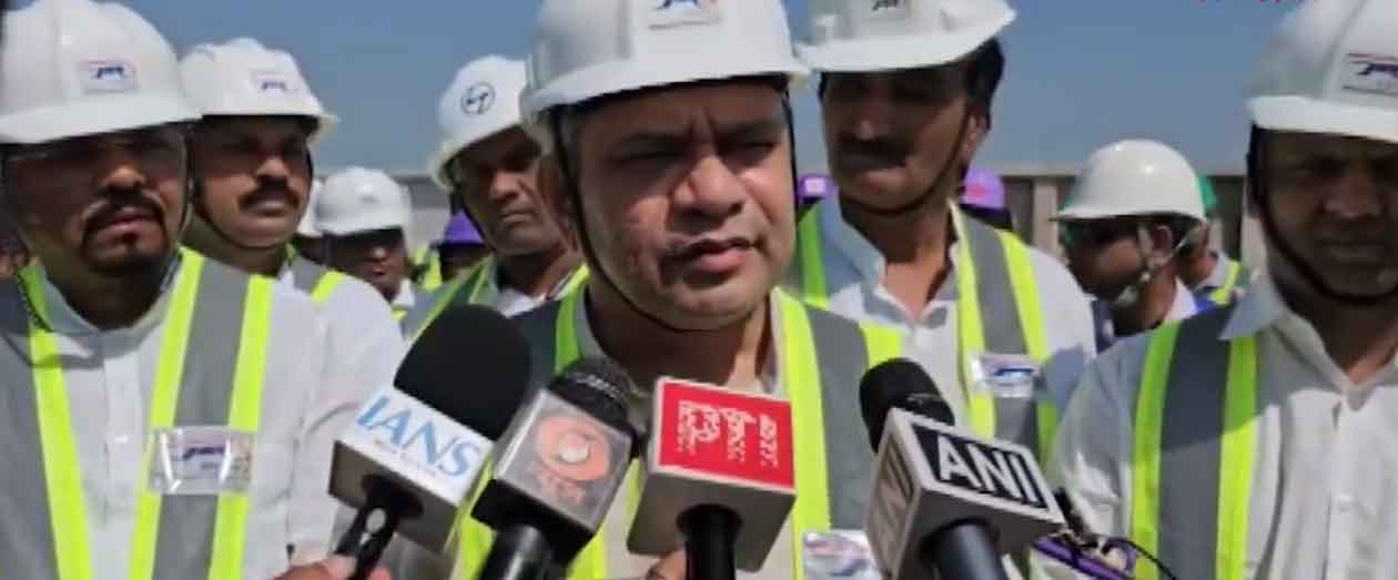 रेल मंत्री अश्विनी  वैष्णव ने बुलेट ट्रेन परियोजना की प्रगति रिपोर्ट साझा की