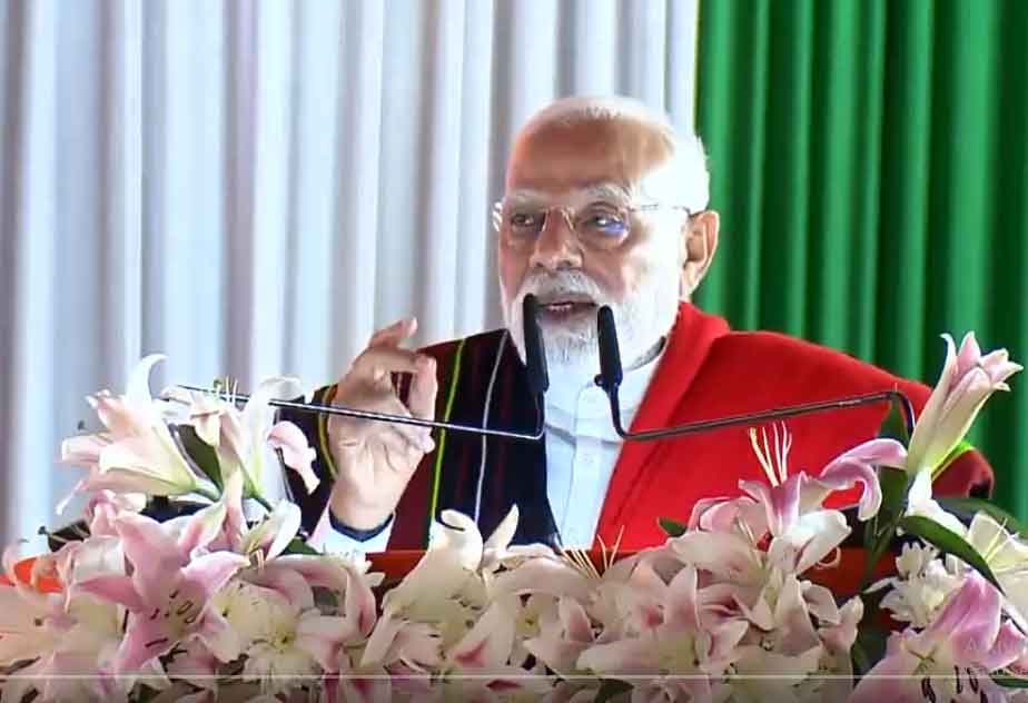 पीएम मोदी ने  मणिपुर को दी अरबों रुपयों की सौगात,  कहा, मैं आपके साथ हूं,   शांति की अपील की