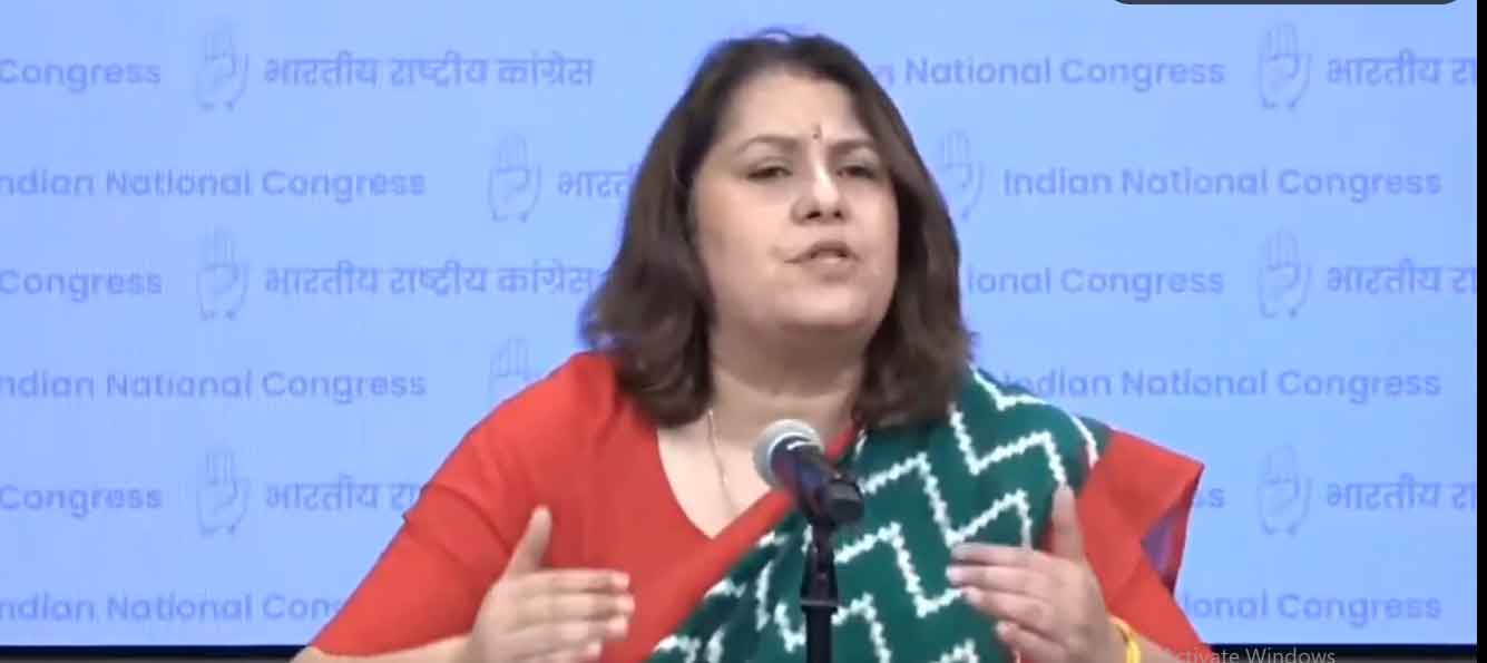 कांग्रेस ने मोदी सरकार को घेरा, युद्ध में दुश्मन के मददगार  शी जिनपिंग से विदेश मंत्री बिछड़े दोस्त की तरह मिल रहे हैं...