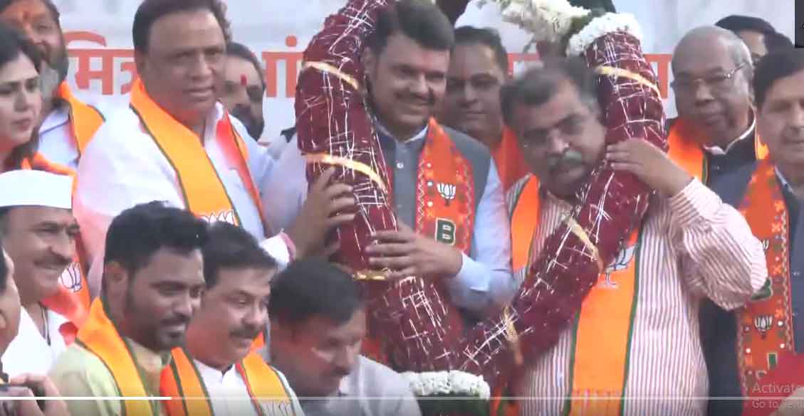 महाराष्ट्र नगर निकाय चुनावों के रुझानों से भाजपा बमबम, पीएम मोदी का पोस्ट, धन्यवाद महाराष्ट्र!    मुंबई  भाजपा मुख्यालय  में जश्न