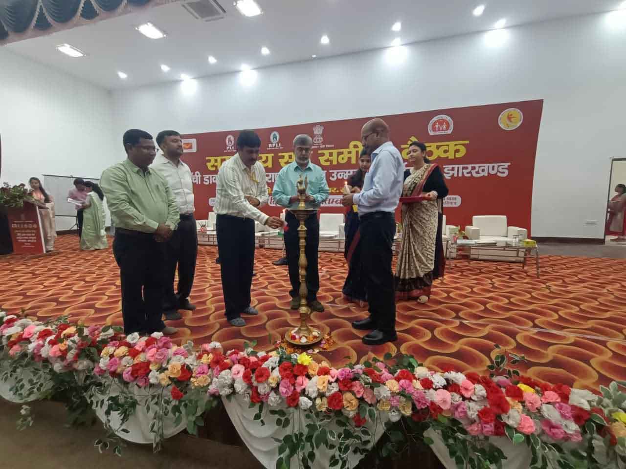डाक विभाग और स्वास्थ्य विभाग  की बैठक,  नमूनों की समयबद्ध,  सुरक्षित डिलीवरी सुनिश्चित करने पर जोर
