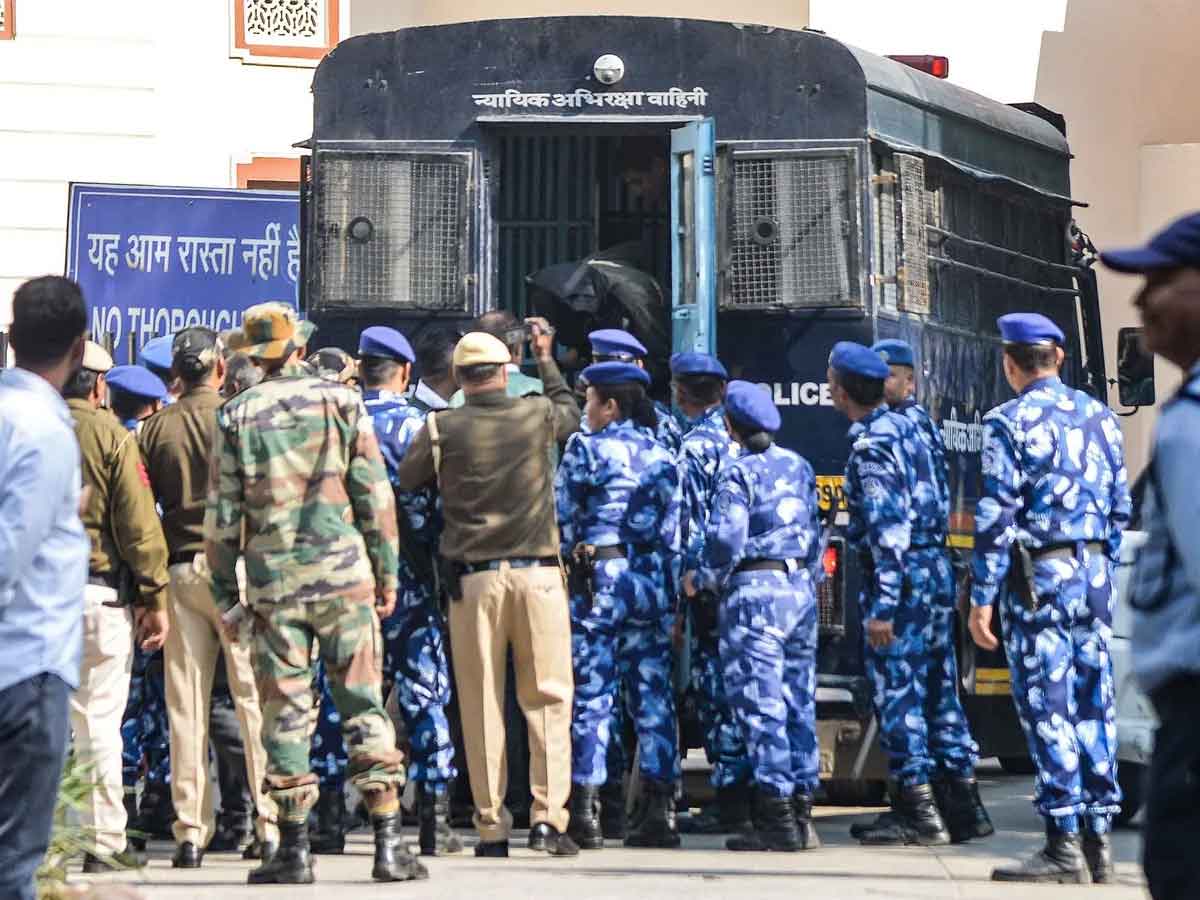 दिल्ली धमाका :  कल गिरफ्तार किया गया आमिर अली 10 दिन की एनआईए कस्टटी में