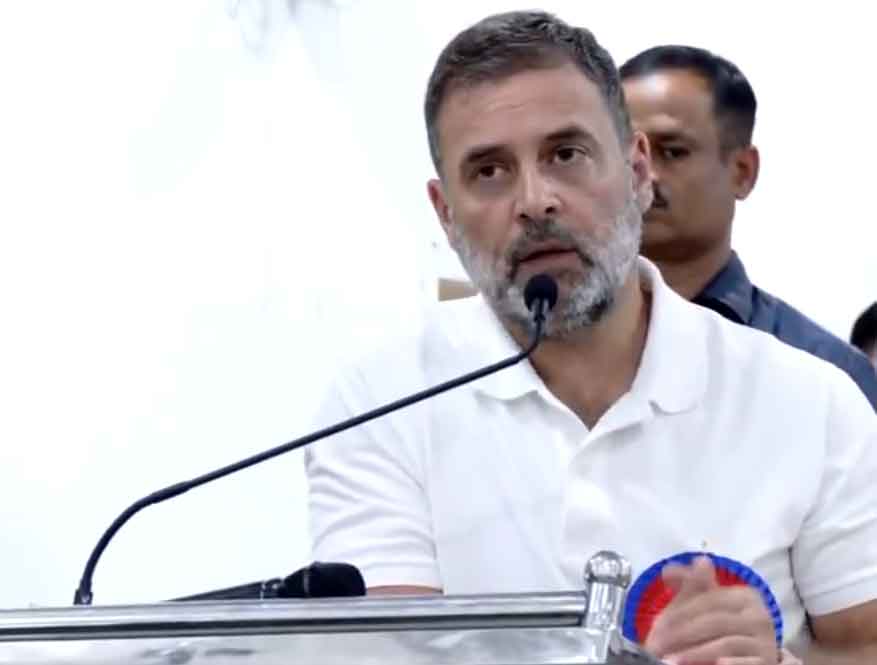 राहुल गांधी ने  वायनाड में कहा,  वोट चोरी की गयी  है,  उनके पास सच्चे सबूत  हैं,  मुख्य चुनाव आयुक्त जानकारी नहीं दे रहे