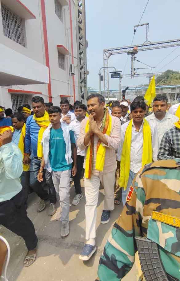 रेल टेका, डहर छेका आंदोलन:कुड़मी समाज के समर्थन में उतरे सुदेश महतो