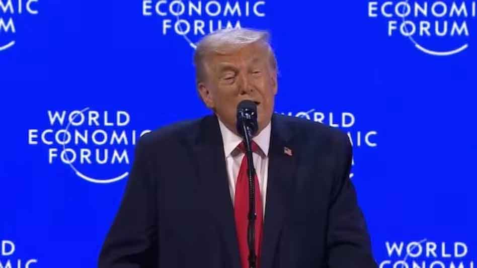 डोनाल्ड ट्रंप ने दावोस में कहा, यूरोप में मास माइग्रेशन हो रहा है, बर्बादी से मैं बचा सकता हूं