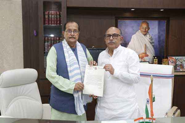 वित्त मंत्री का स्पीकर को पत्र, विधानसभा परिसर में डॉ अंबेडकर की आदमकद प्रतिमा लगाने का आग्रह