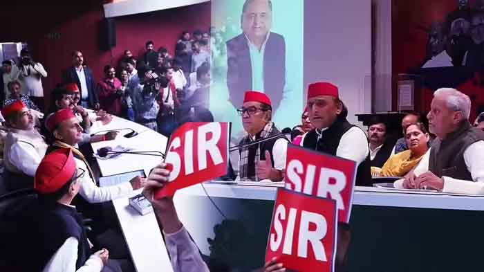 अखिलेश का आरोप,  हर विधानसभा में 50 हजार वोट काटने की साजिश, योगी का आदेश, घुसपैठियों की पहचान की जाये