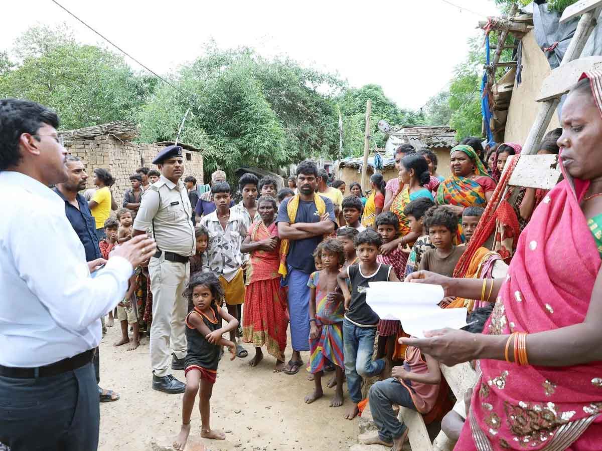 चुनाव आयोग ने SC में हलफनामा दायर किया,  बिहार में जारी SIR को सही करार दिया