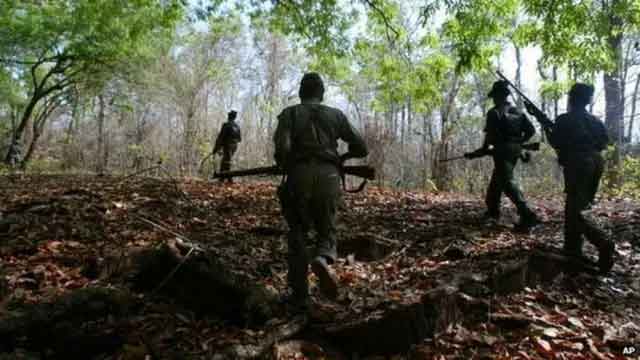 ओडिशा के मलकानगिरी जिले  में 22 नक्सलियों का सरेंडर, लाखों का इनाम था घोषित