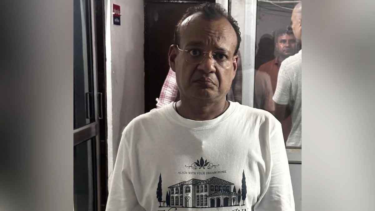 गाजियाबाद में  Fake Embassy  चलाये जाने की खबर, यूपी एसटीएफ ने छापा मारा, फर्जी राजदूत गिरफ्तार