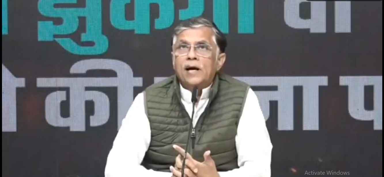 संभल मजिस्ट्रेट के तबादले को कांग्रेस ने न्यायिक स्वतंत्रता पर हमला करार दिया. सुप्रीम कोर्ट संज्ञान ले