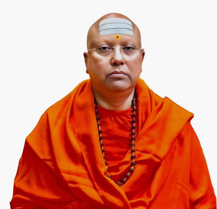 श्री शारदा भारतीय प्रबंधन संस्थान के संचालक स्वामी चैतन्यानंद सरस्वती फरार, 32 लड़कियों ने यौन उत्पीड़न के आरोप लगाये, केस दर्ज