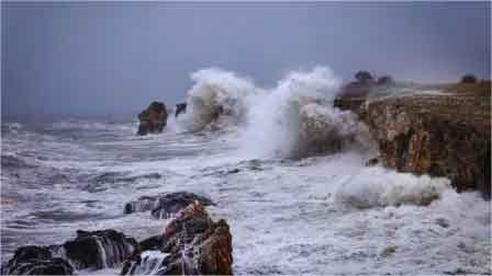 चक्रवाती तूफान सेन्यार  इंडोनेशिया के तट से टकरायेगा, ओडिशा,  बंगाल और दक्षिणी राज्यों में भारी बारिश का अलर्ट