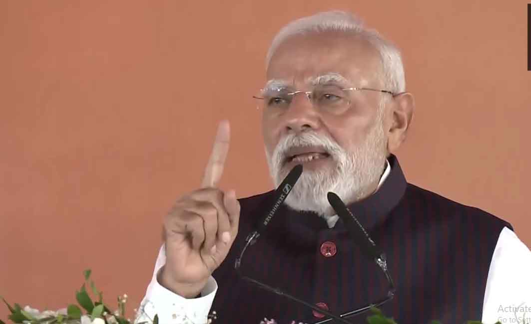 पीएम मोदी ने ओडिशा  में जीएसटी सुधारों का जिक्र किया, कहा, हमने देश को कांग्रेस के लूट तंत्र से बाहर निकाला