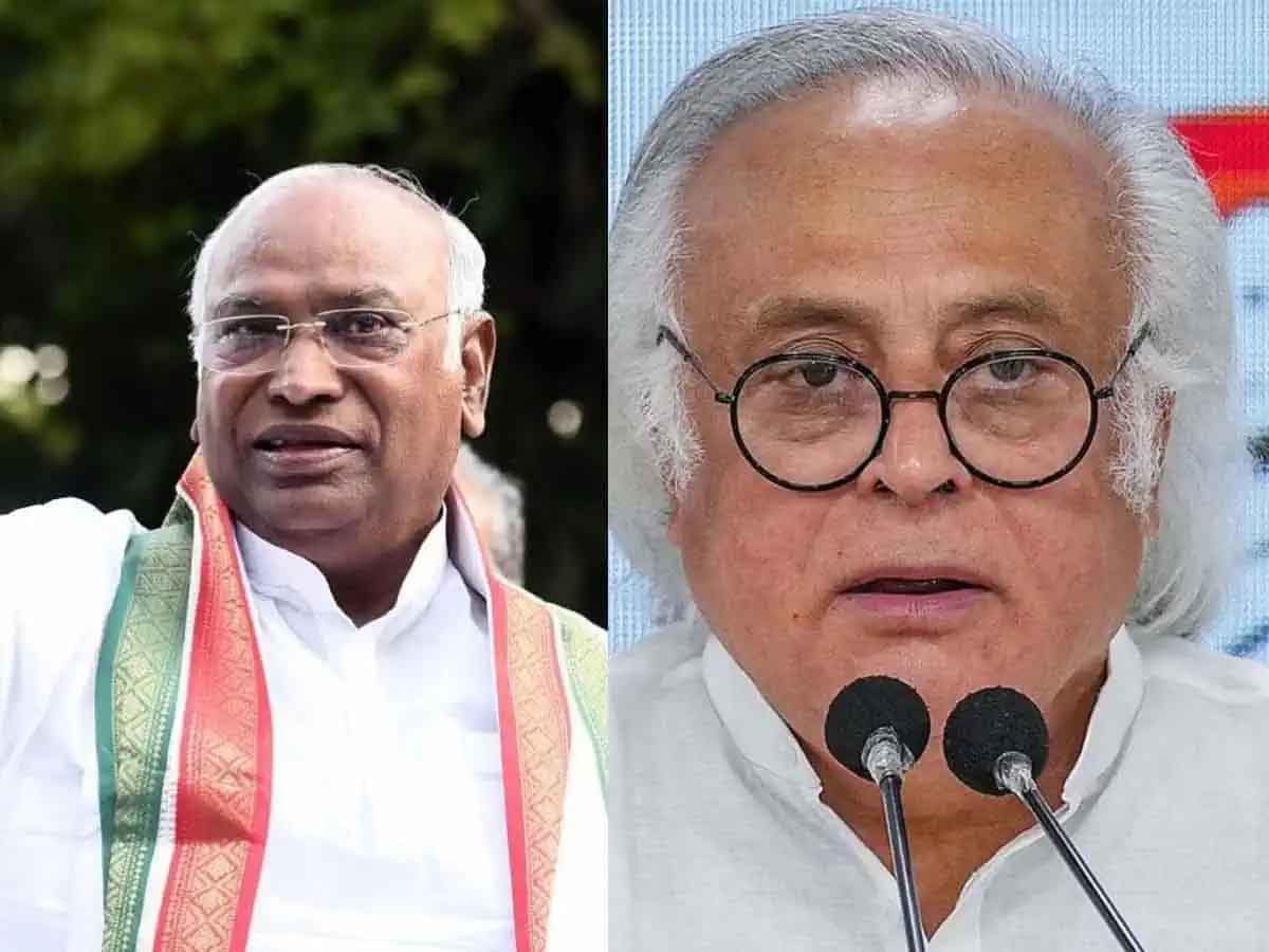 घरेलू बचत 50 वर्षों में सबसे कम,  खड़गे ने कहा, मोदी सरकार ने जनता की जेब काटने का ठेका ले रखा है