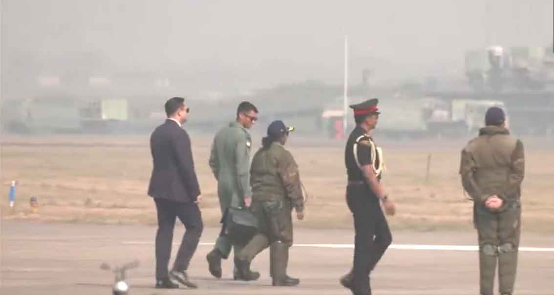 राष्ट्रपति  द्रौपदी मुर्मू ने इतिहास रचा, राफेल विमान में उड़ान भरी