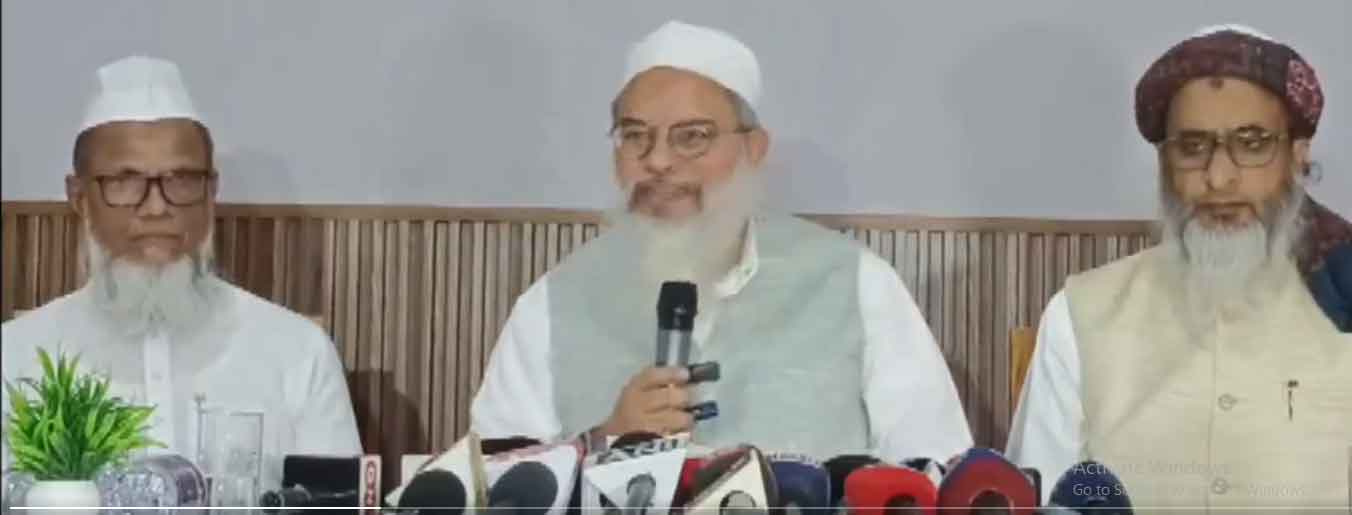 असम : मौलाना महमूद मदनी का हिमंता पर आरोप, सत्ता के लिए लोगों को धर्म के आधार पर बांटा जा रहा है