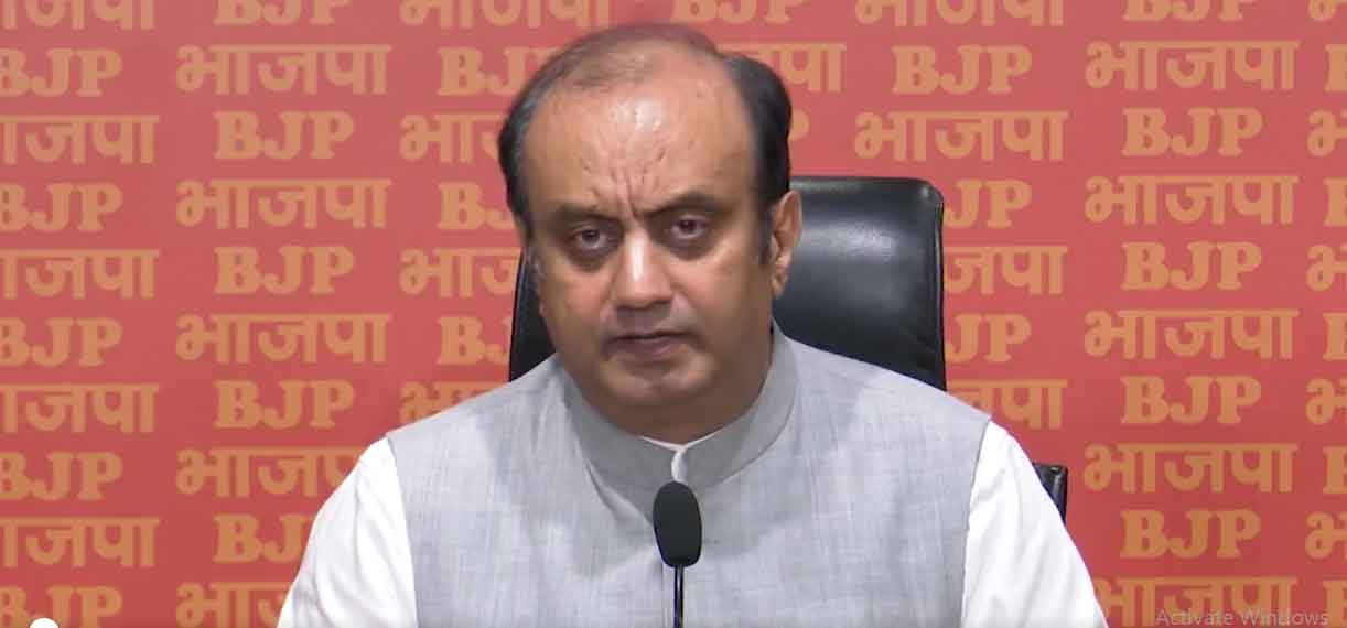 तेजस्वी ने कहा, सरकार बनी, तो वक्फ कानून कूड़ेजान में फेंक देंगे, भाजपा ने पूछा, शरिया कानून लागू करेंगे क्या?