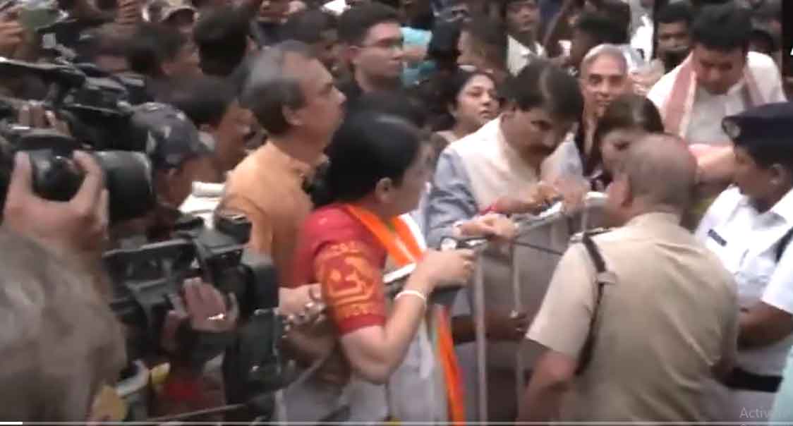 कोलकाता सामूहिक बलात्कार मामला, भाजपा की फैक्ट फाइंडिंग टीम को लॉ कॉलेज परिसर में जाने से रोका गया